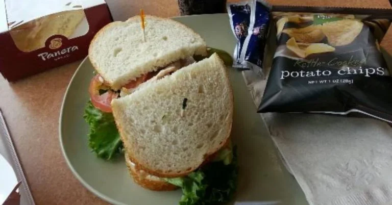 panera-avocado-bLT-&-roasted-turkey-menu
